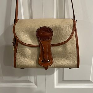 Vintage Dooney & Bourke crossbody